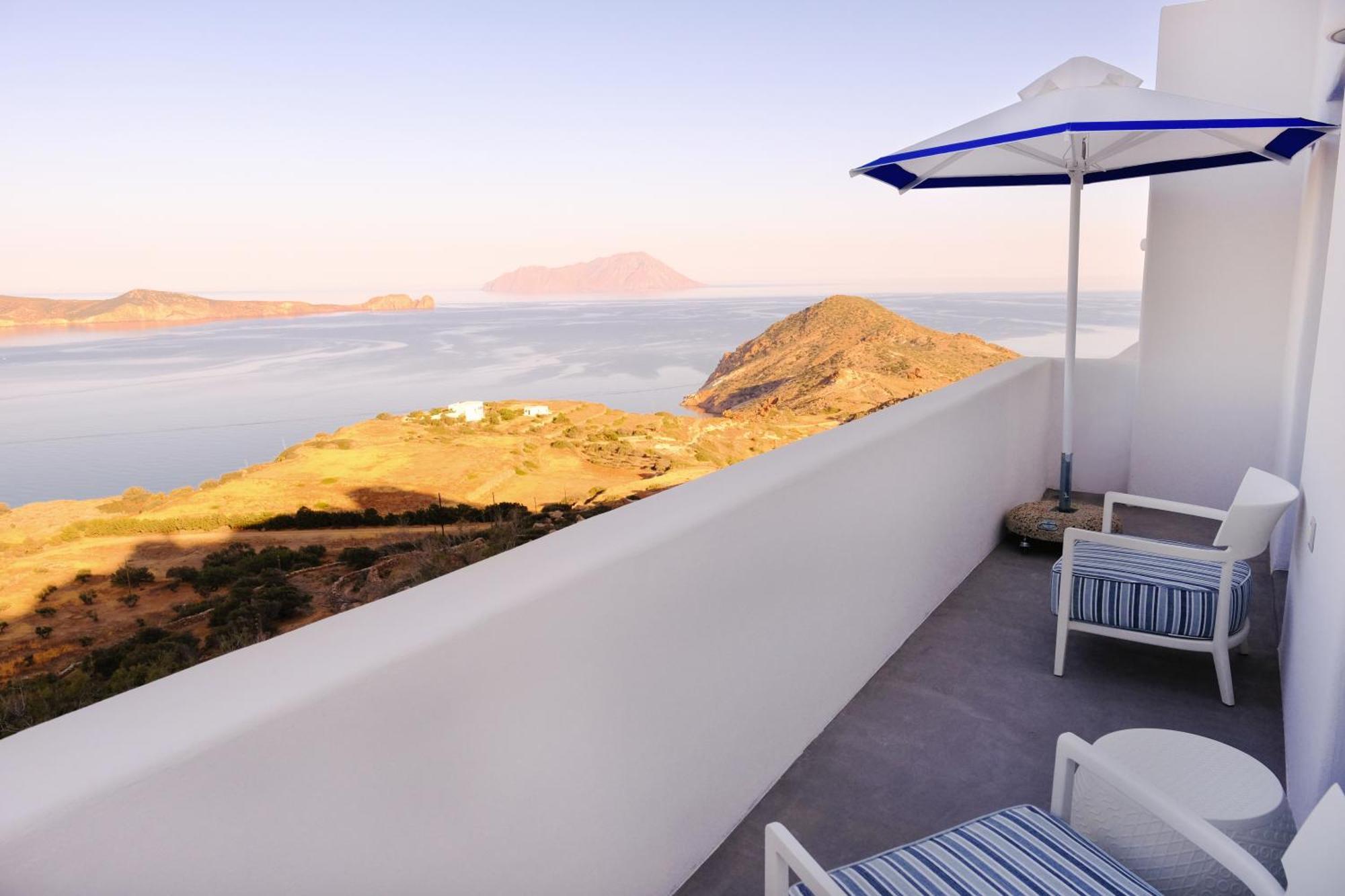 Odyssey Rock Milos Sunset Suites Plaka  外观 照片