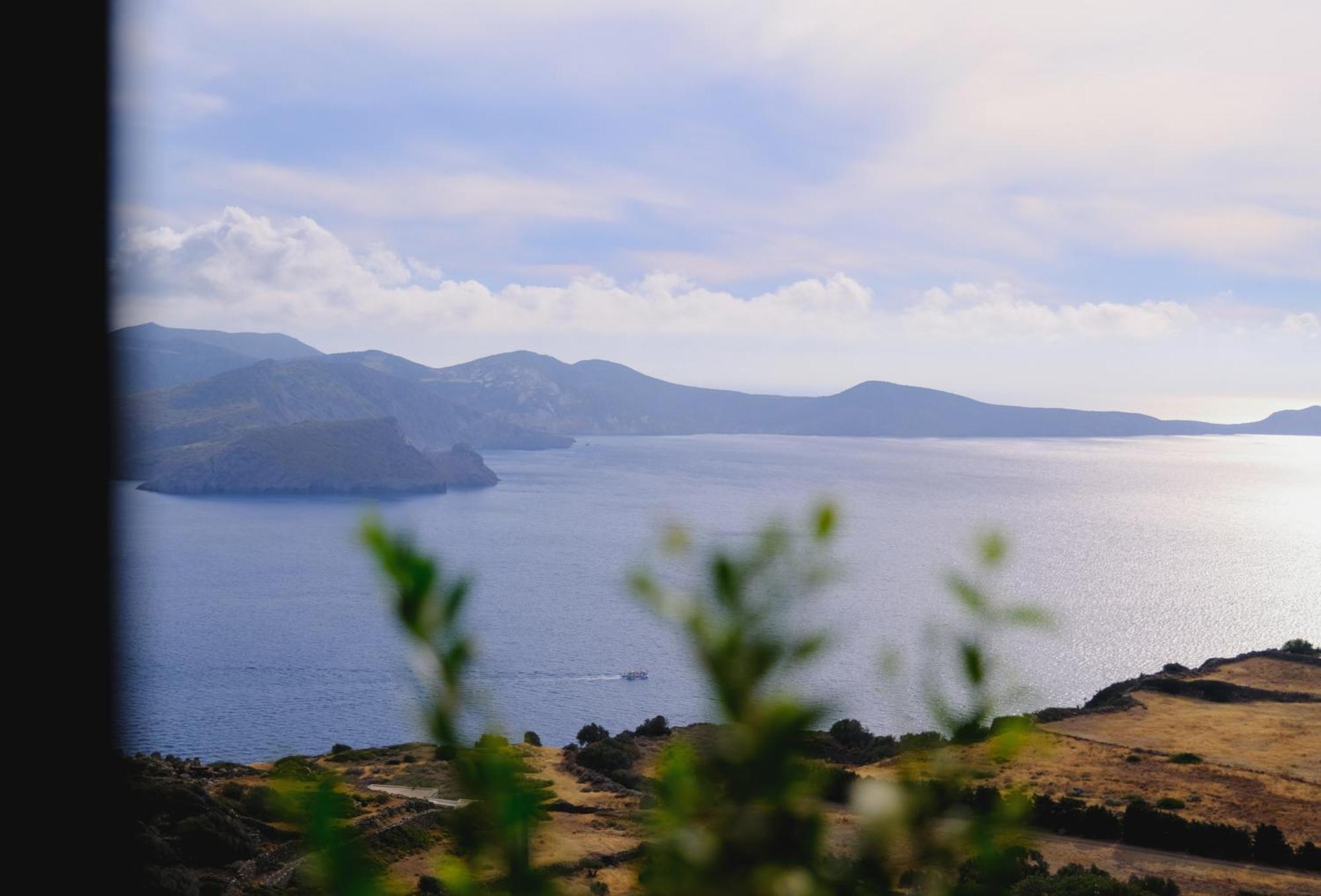 Odyssey Rock Milos Sunset Suites Plaka  外观 照片