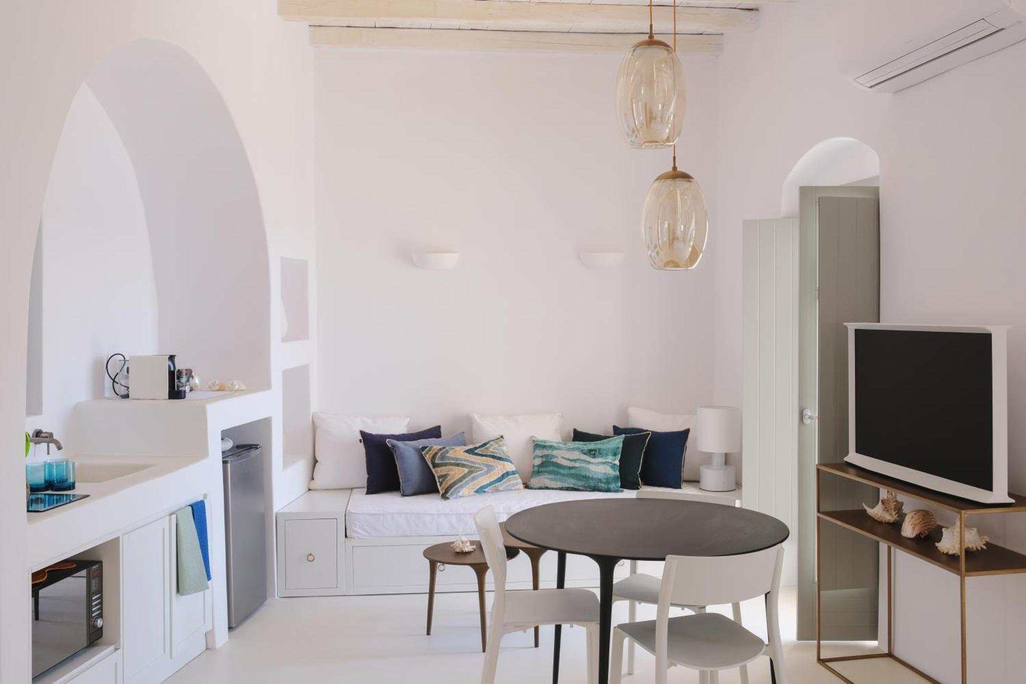 Odyssey Rock Milos Sunset Suites Plaka  外观 照片