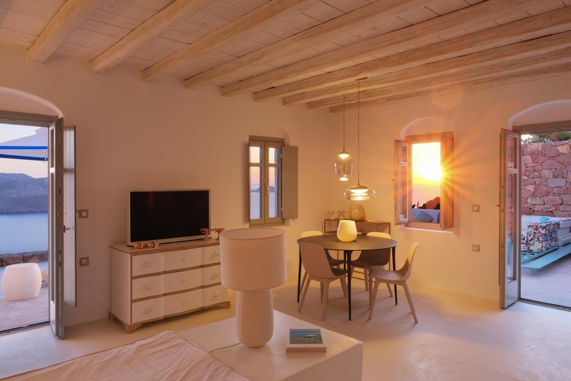 Odyssey Rock Milos Sunset Suites Plaka  客房 照片