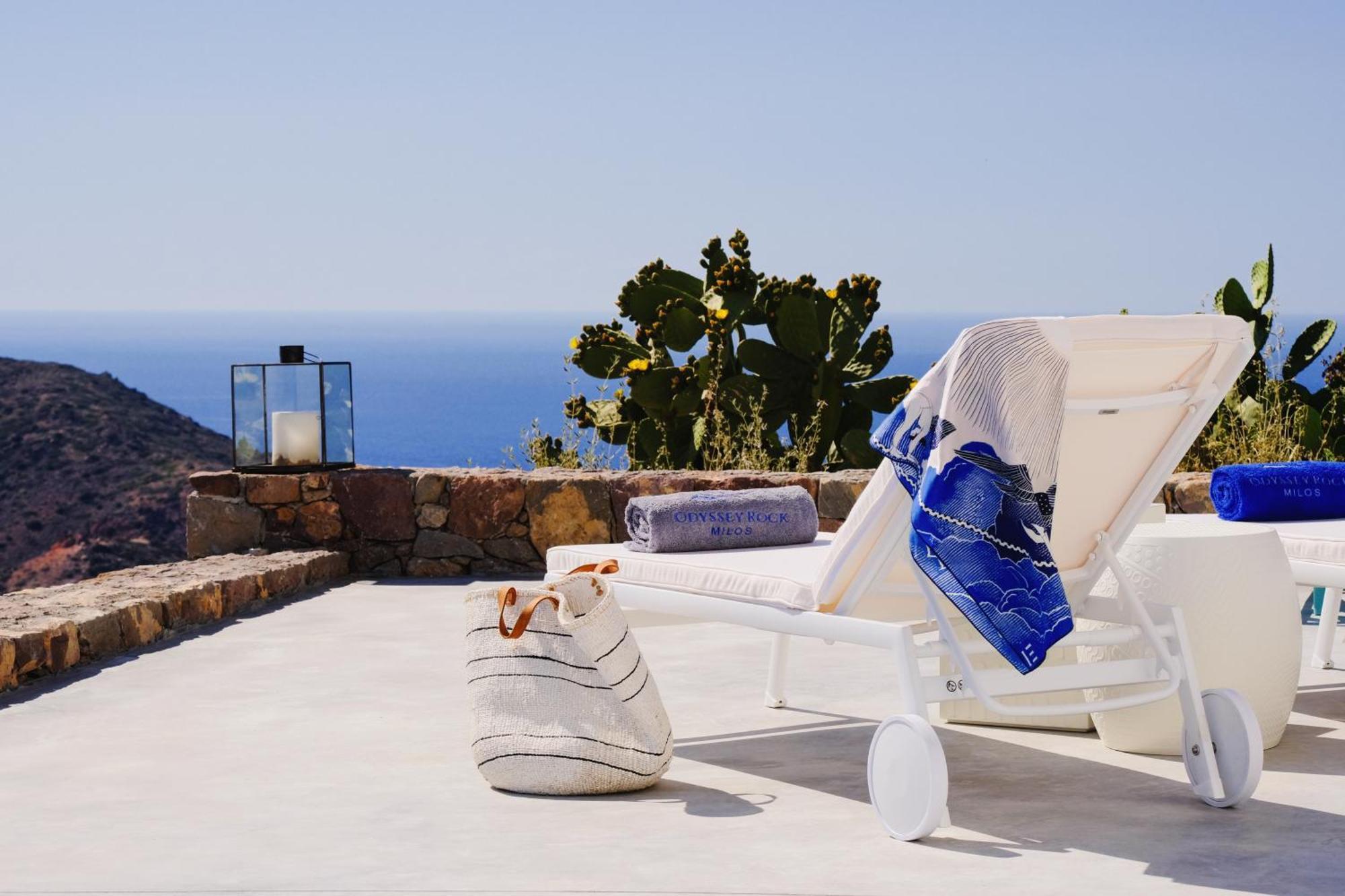 Odyssey Rock Milos Sunset Suites Plaka  客房 照片