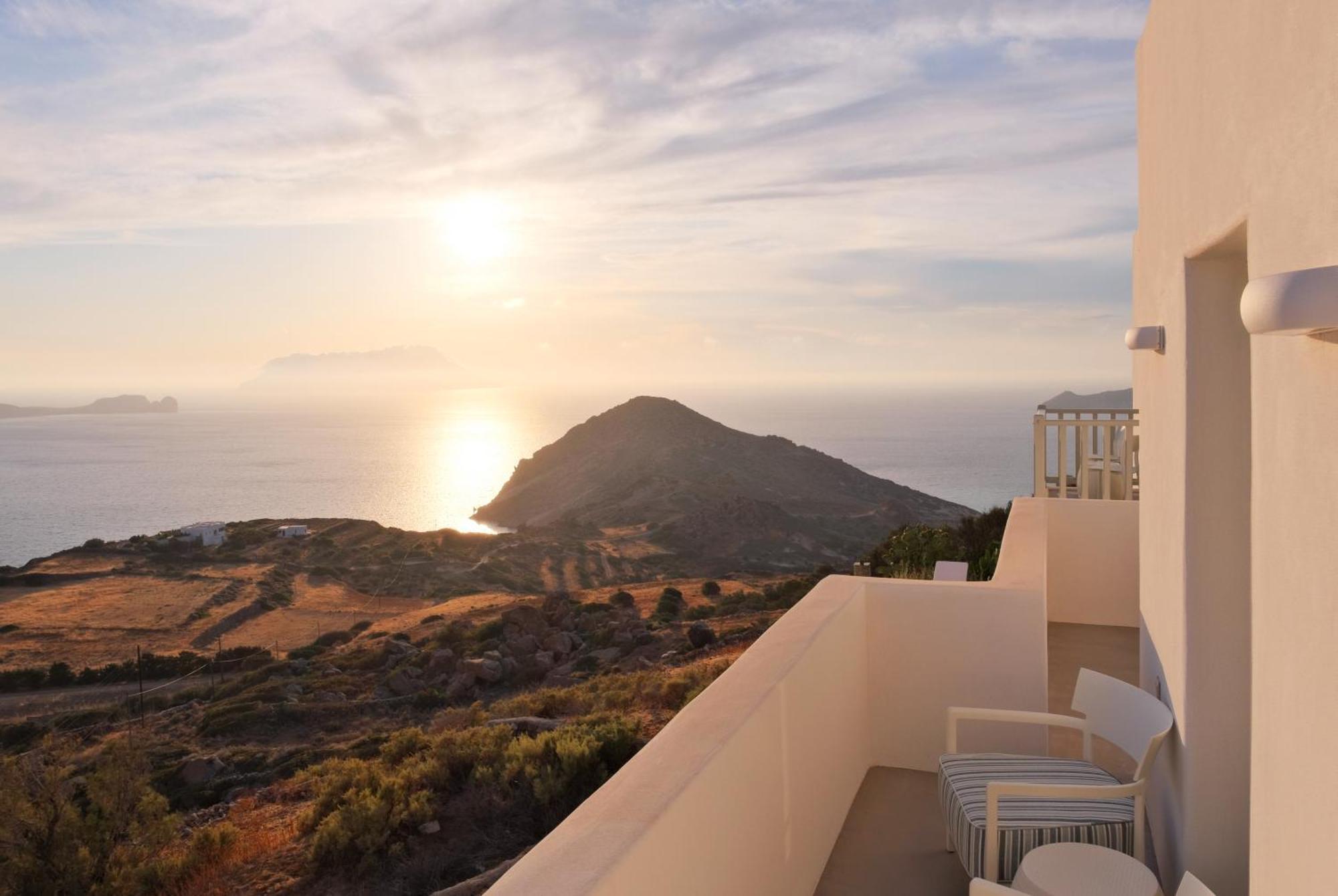 Odyssey Rock Milos Sunset Suites Plaka  客房 照片