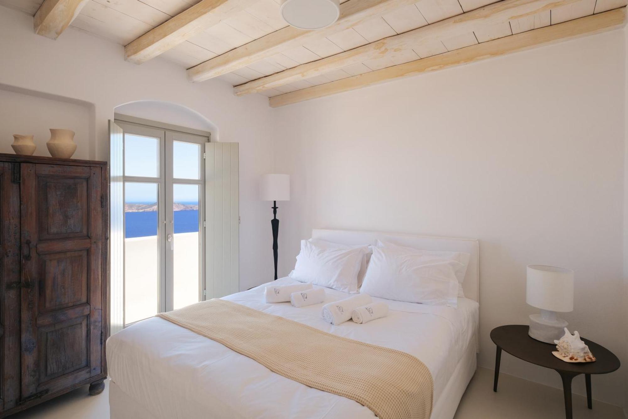 Odyssey Rock Milos Sunset Suites Plaka  客房 照片