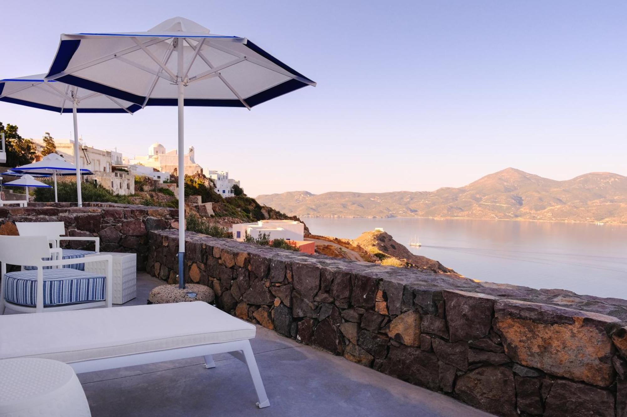 Odyssey Rock Milos Sunset Suites Plaka  客房 照片